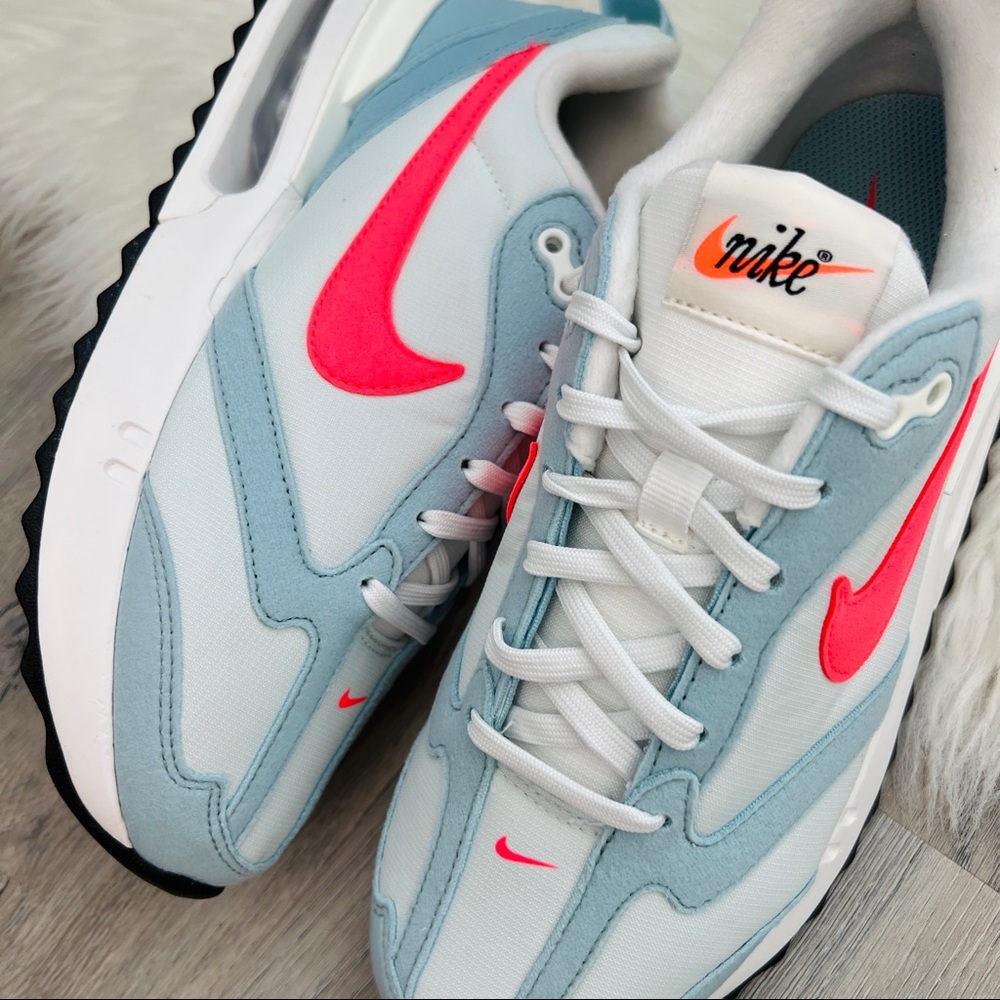 NWT Nike Air Max Pre-Day Women’s Shoes - Picture 4 of 8